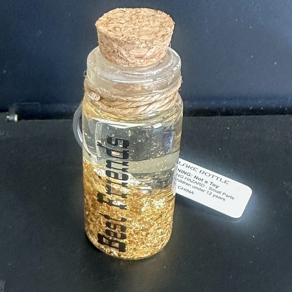 2017 Sutters Mill Gold Discovery Best Friend Gold Flake Bottle Keychain Souvenir